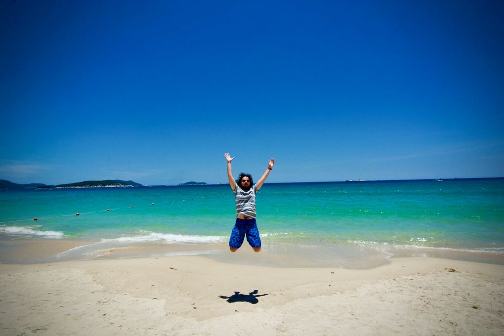 Image for Back jumping in Sanya, 5 years later