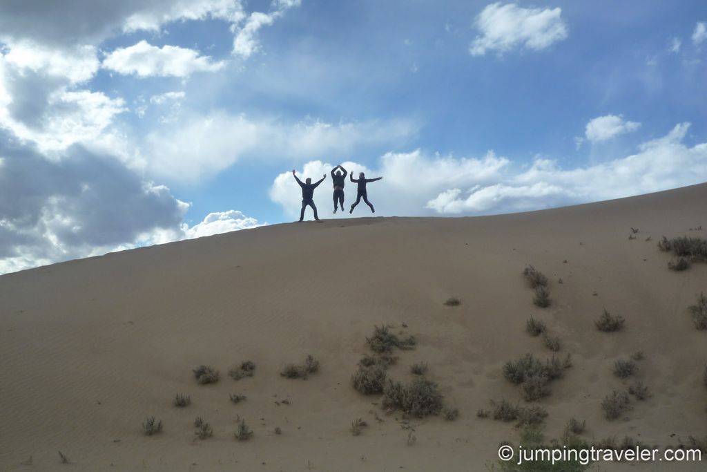 Jumping in Kharkhorin