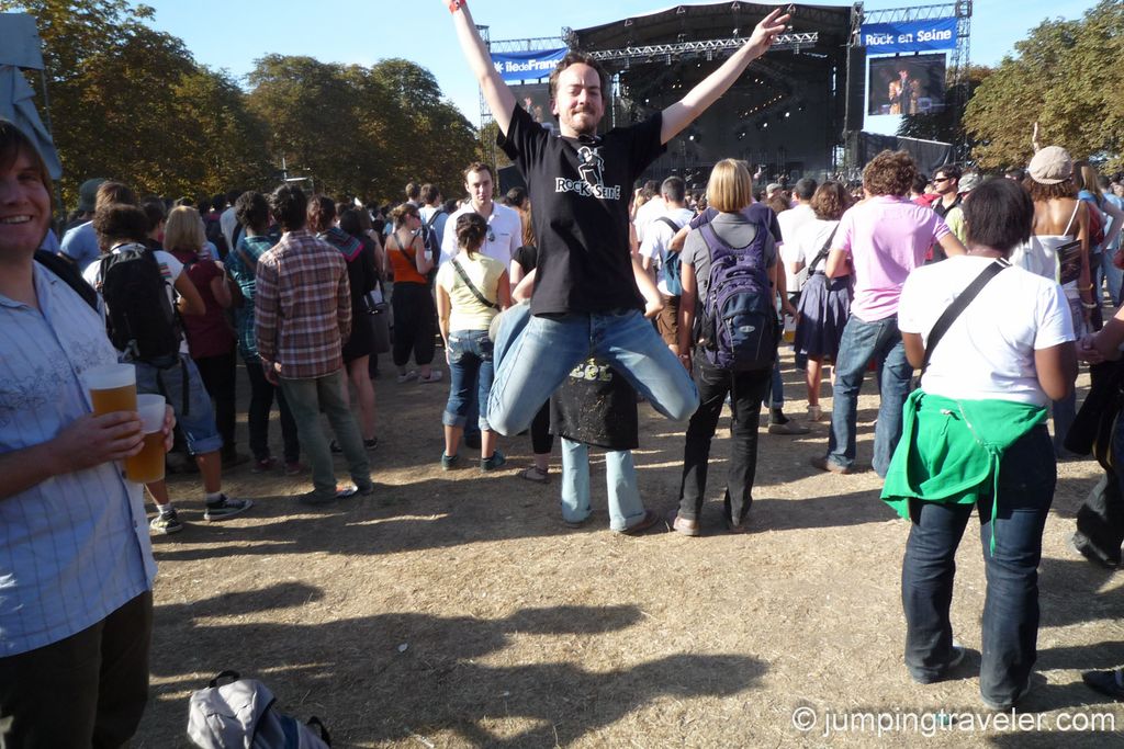 Image for Jumping at Rock en Seine Music Festival
