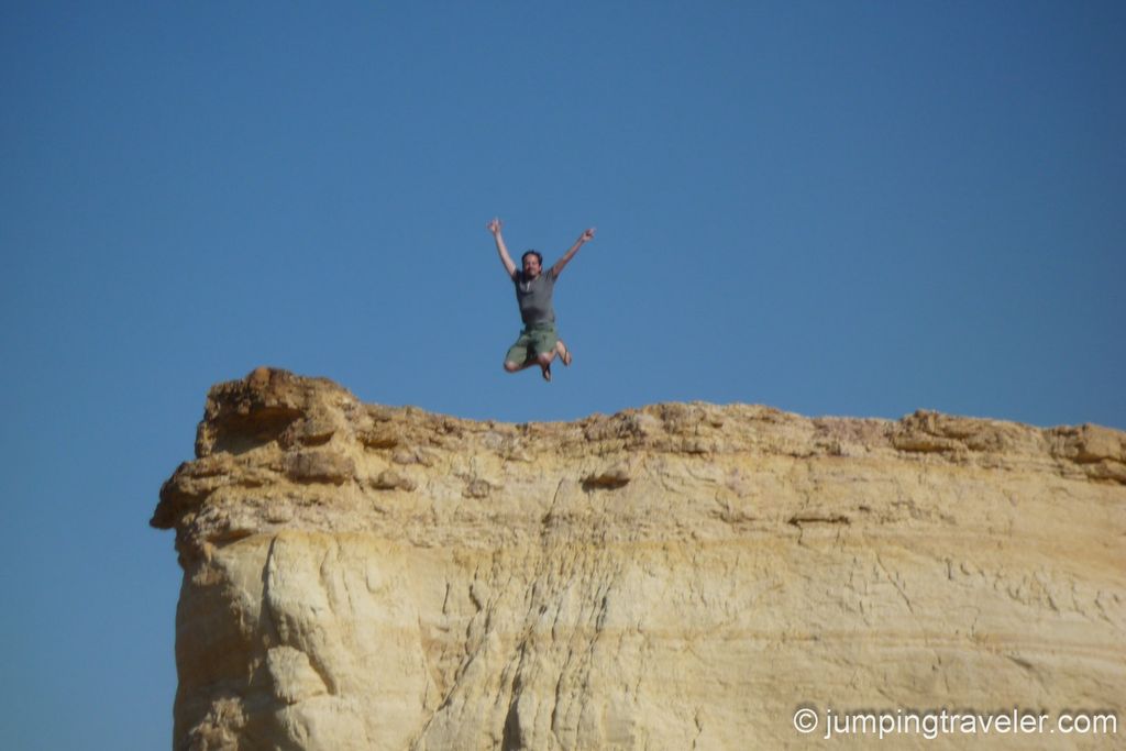 Image for Jumping in Le Colorado Provenรงal