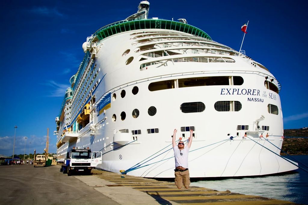 Sylvain jumping in front of Explorer of the Seas in Souda