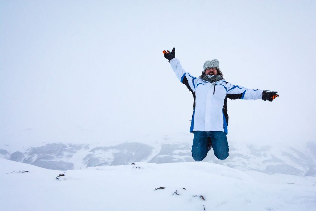 Image for Jumping in Geysir