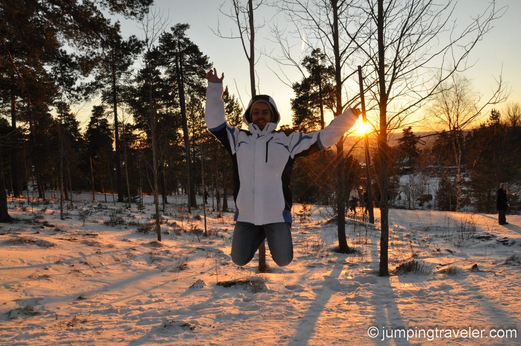 Image for Back to where it all began: jumping in Oslo and Happy New 2011!